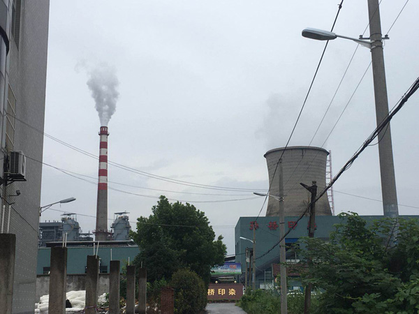 就算大雨讓這座城市顛倒，聯測工程師依然服務客戶第一線