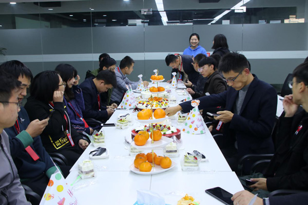 聯(lián)測員工生日會：共奮斗,同成長
